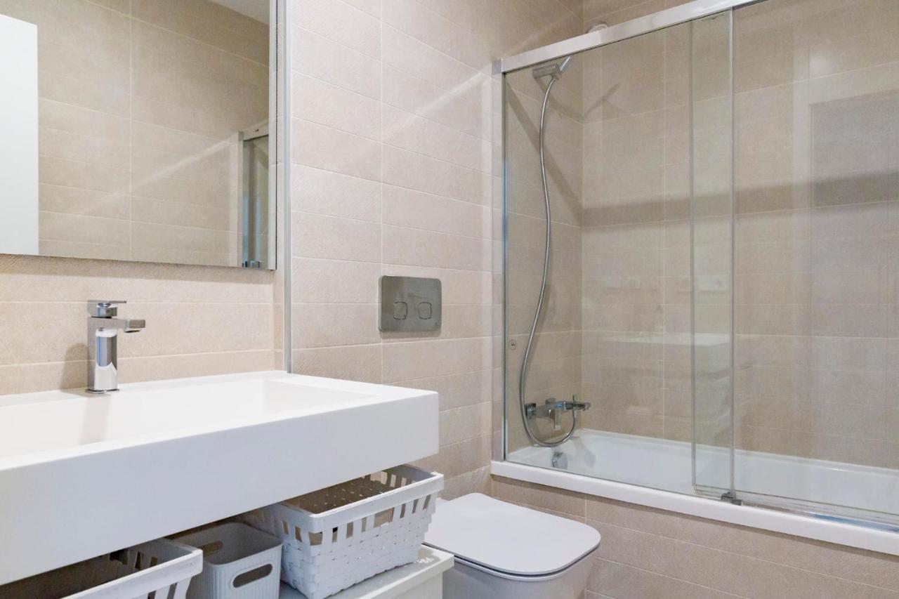 Apartamento Malaga Halia Exterior photo